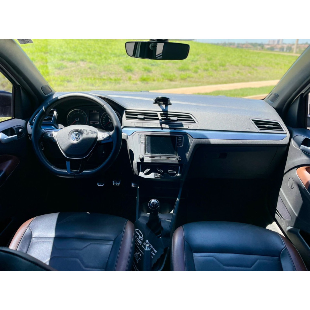 VOLKSWAGEN Saveiro 1.6 G7 CABINE DUPLA CROSS FLEX