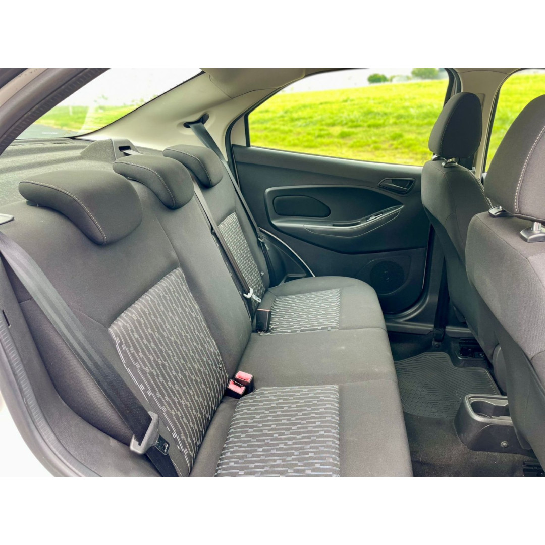 FORD Ka + Sedan 1.5 12V 4P TI-VCT SE FLEX AUTOMÁTICO FORD Ka + Sedan 1.5 12V 4P TI-VCT SE FLEX AUTOMÁTICO