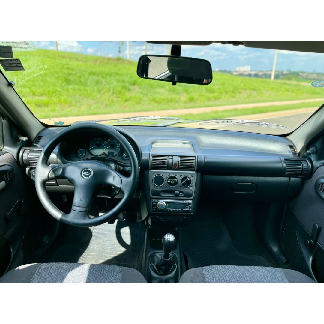 CHEVROLET Classic Sedan 1.0 4P FLEX LIFE