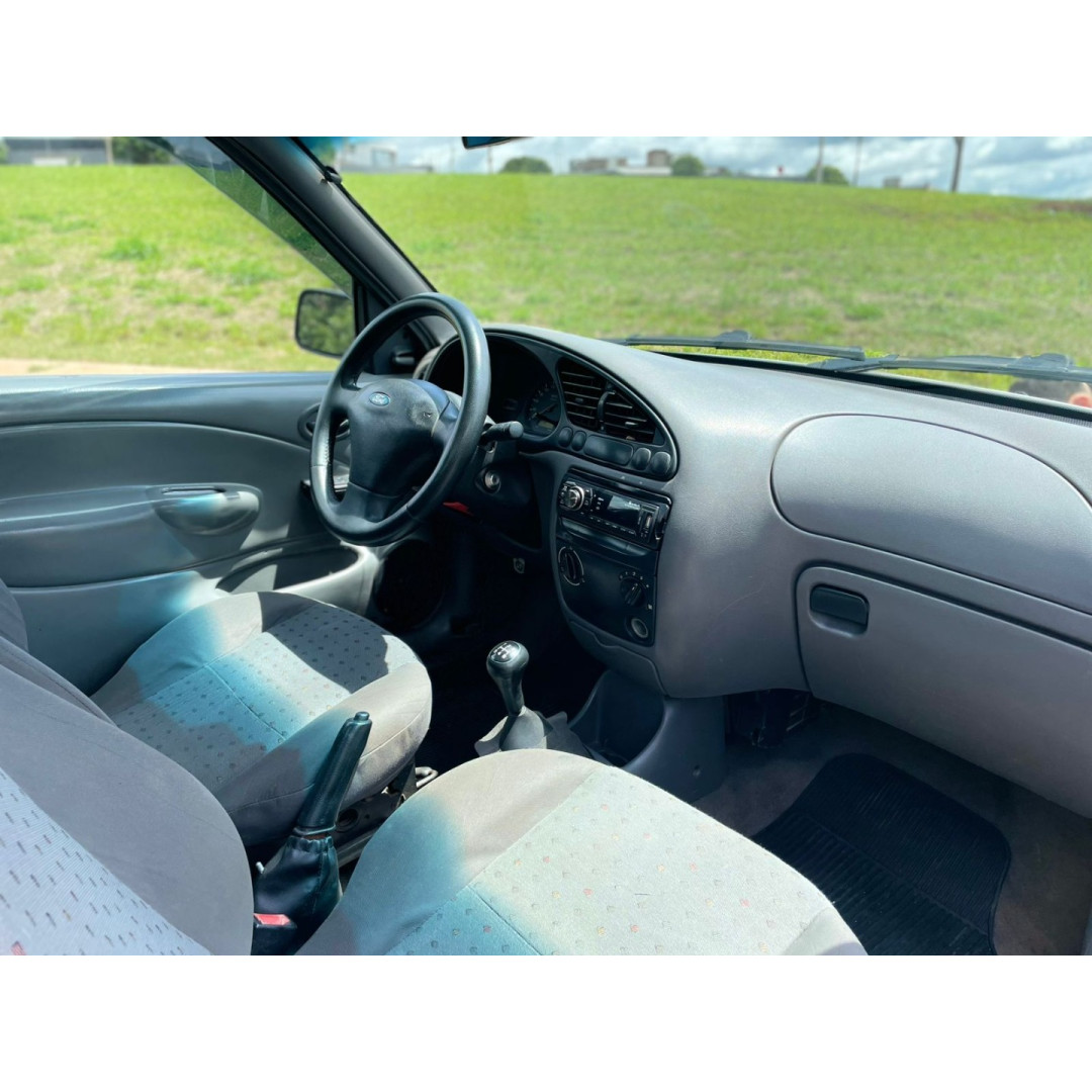 FORD Courier 1.6 FLEX L