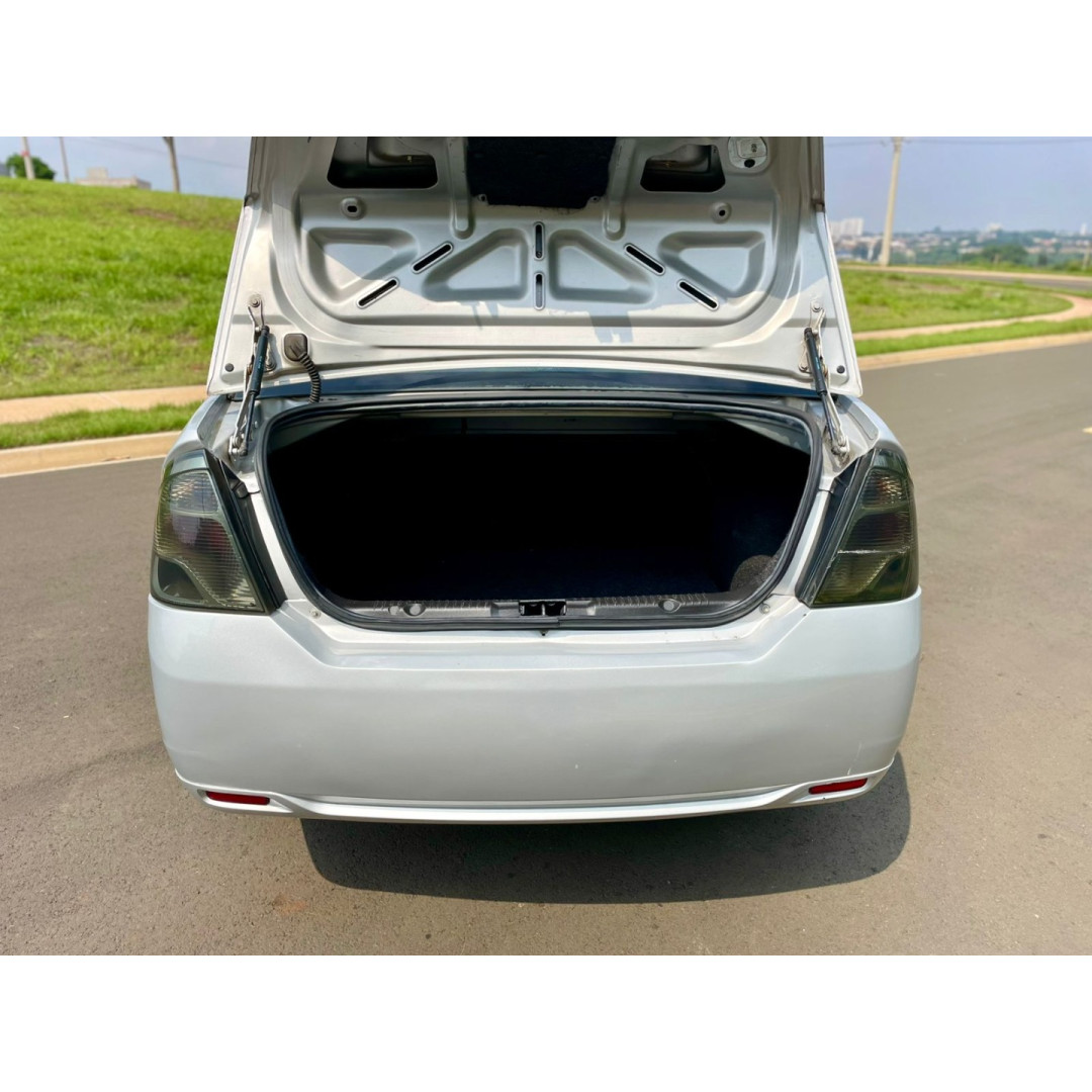 FORD Fiesta Sedan 1.6 4P FLEX