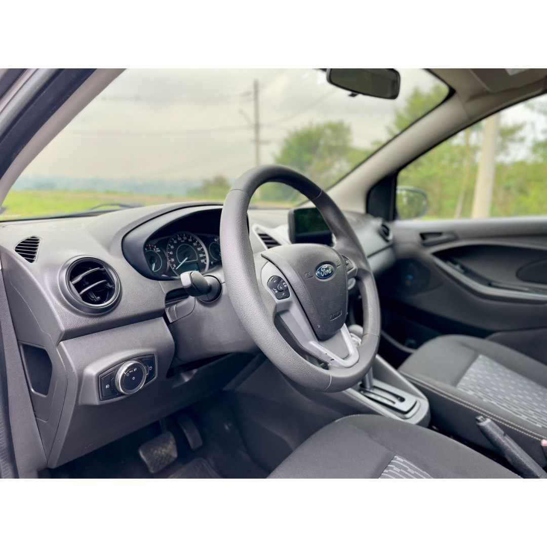 FORD Ka + Sedan 1.5 12V 4P TI-VCT SE FLEX AUTOMÁTICO FORD Ka + Sedan 1.5 12V 4P TI-VCT SE FLEX AUTOMÁTICO