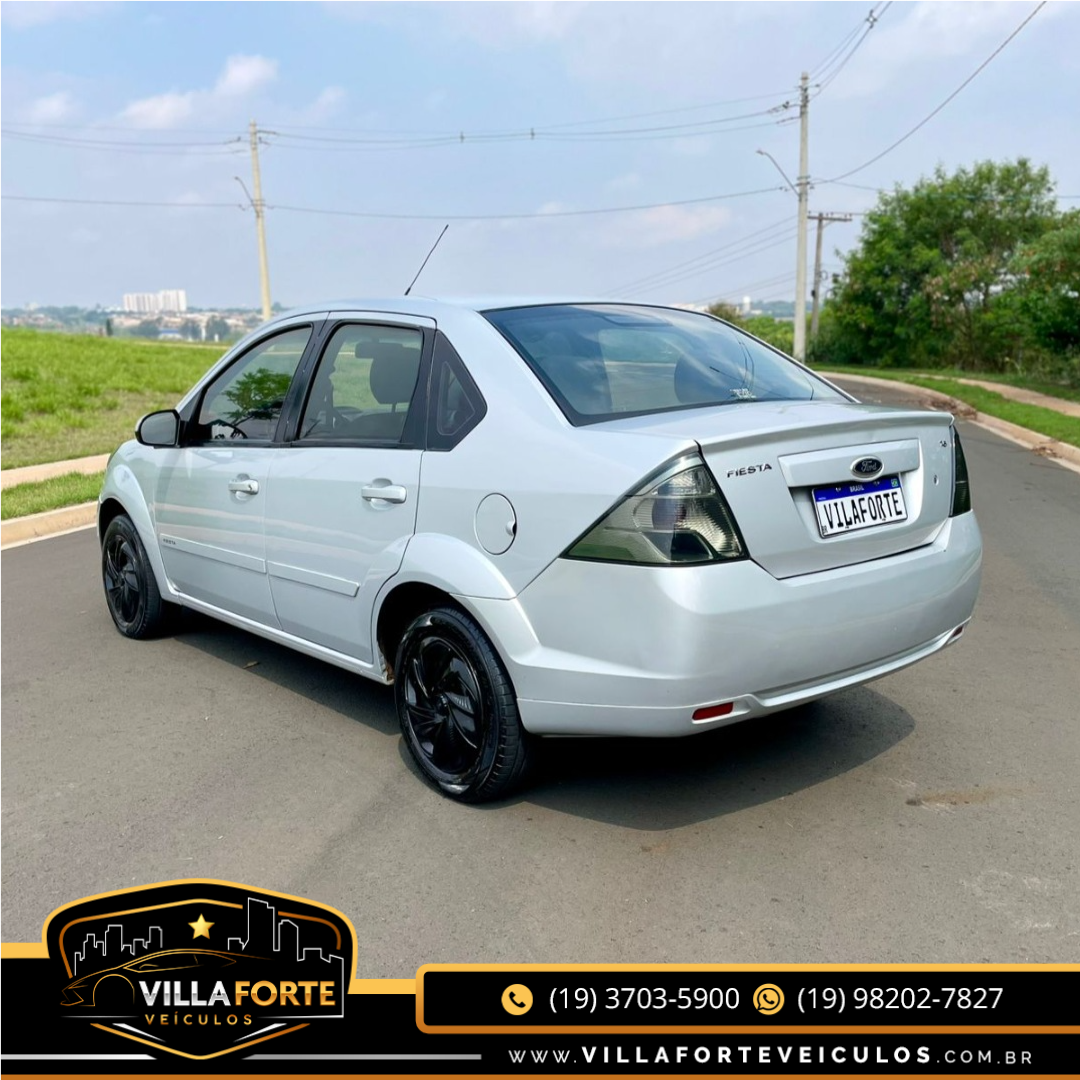 FORD Fiesta Sedan 1.6 4P FLEX