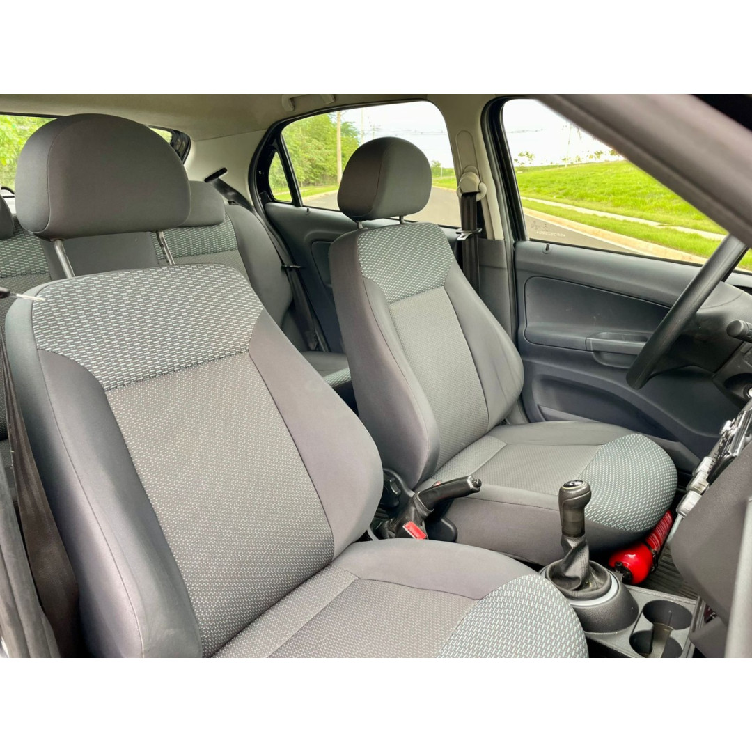 VOLKSWAGEN Gol 1.0 VOLKSWAGEN Gol 1.0