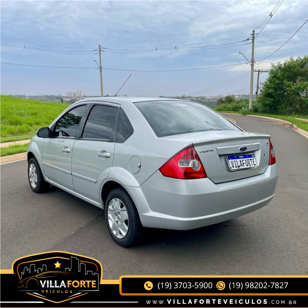 FORD Fiesta Sedan 1.6 4P FLEX