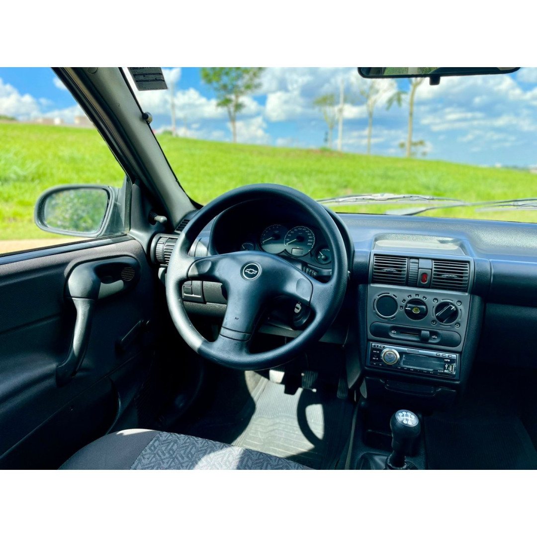 CHEVROLET Classic Sedan 1.0 4P FLEX LIFE