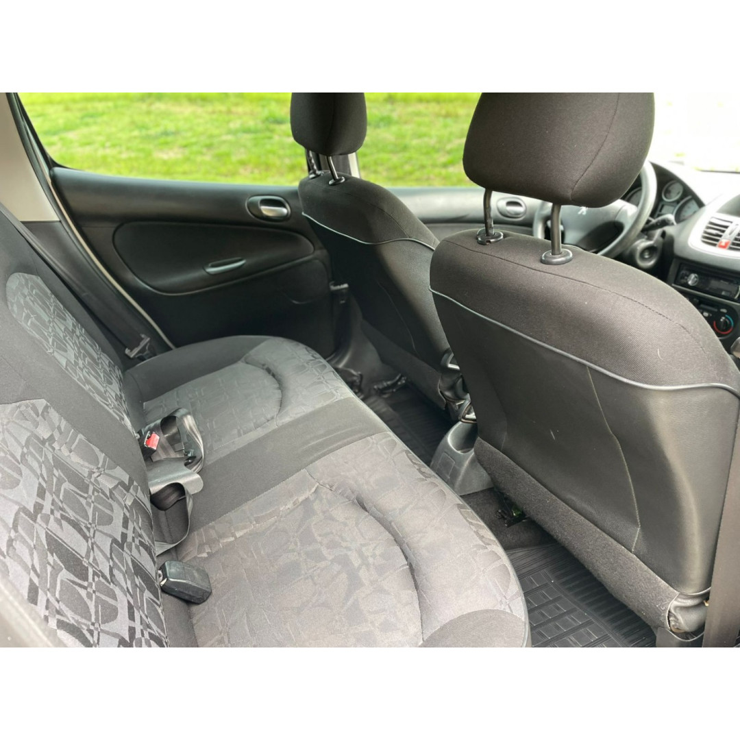 PEUGEOT 207 Hatch 1.4 4P XR FLEX