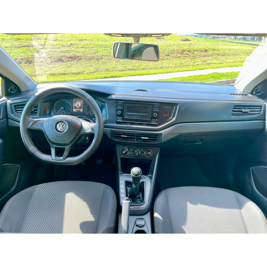 VOLKSWAGEN Polo Hatch 1.0 4P MPI FLEX
