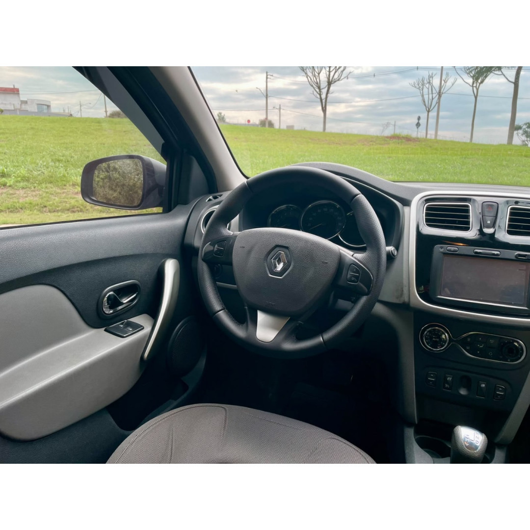 RENAULT Logan 1.6 4P FLEX DINAMIQUE EASY-R AUTOMATIZADO