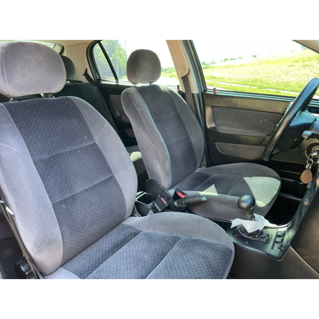 CHEVROLET Astra Sedan 2.0 4P FLEX ELEGANCE AUTOMÁTICO