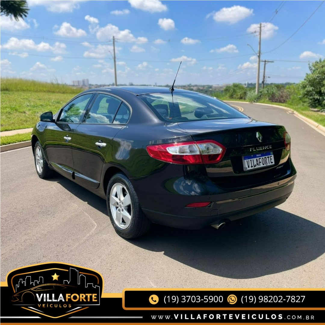 RENAULT Fluence 2.0 16V 4P FLEX DYNAMIQUE AUTOMÁTICO