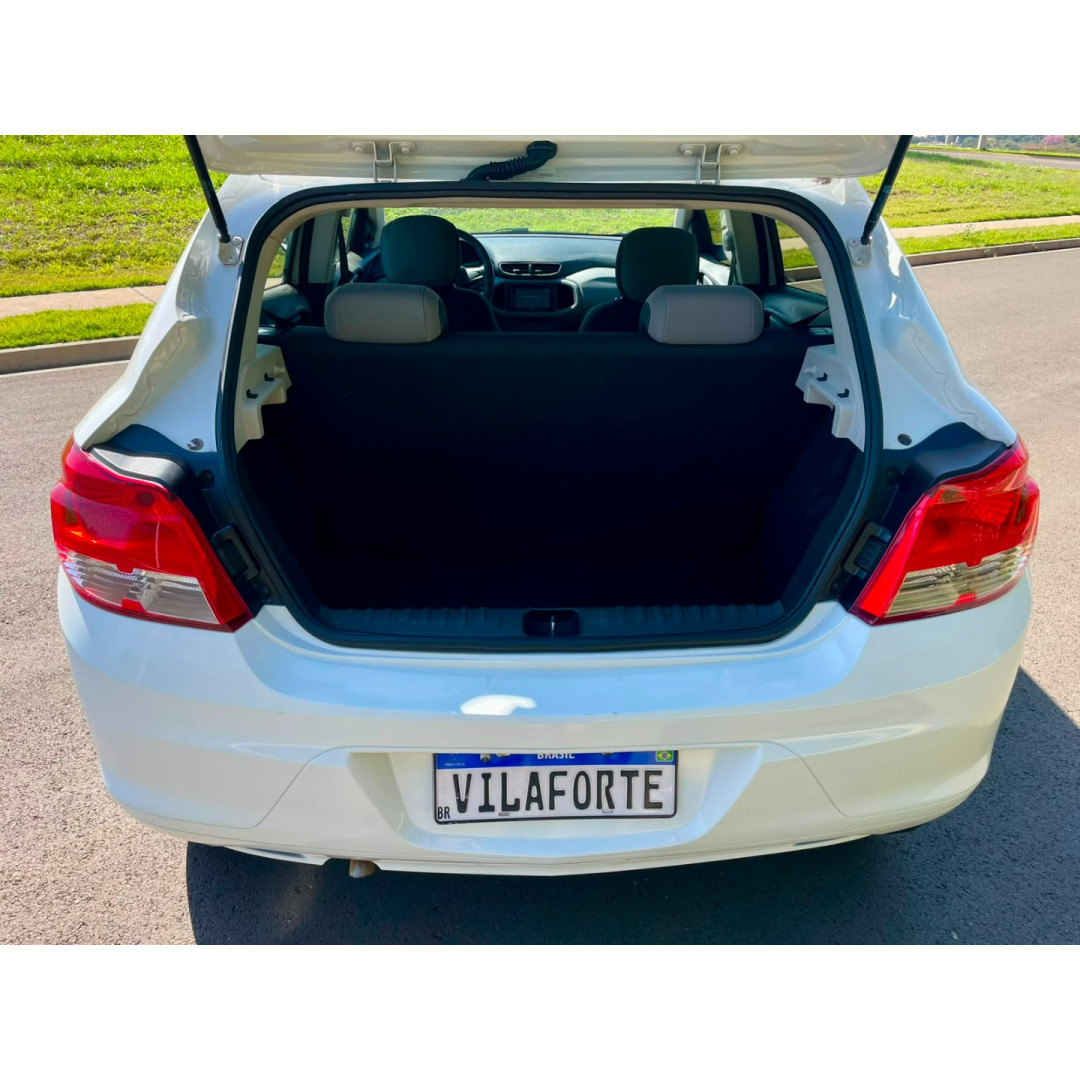CHEVROLET Onix Hatch 1.0 4P FLEX LT