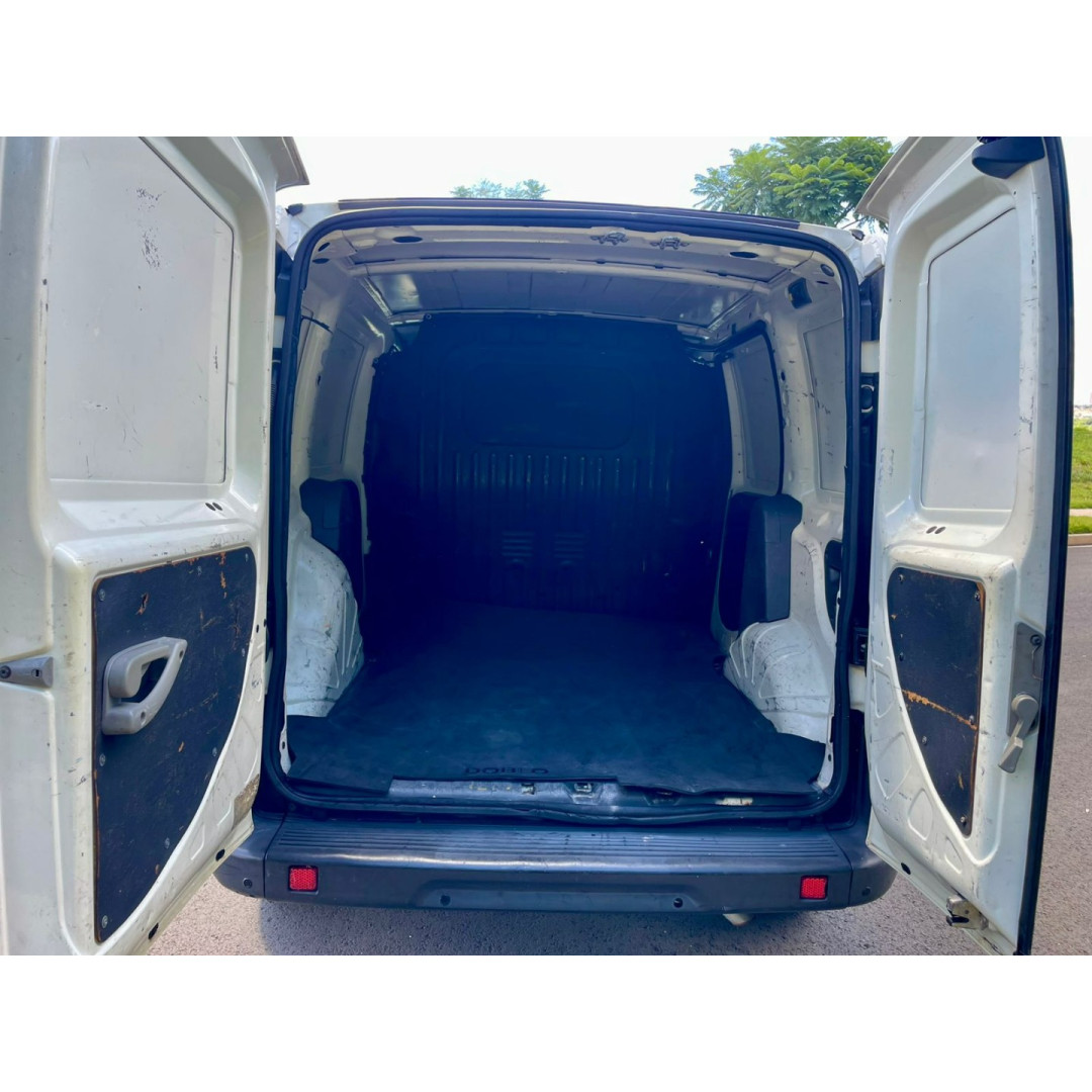 FIAT Doblo 1.8 4P CARGO