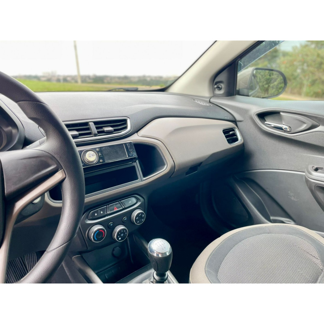 CHEVROLET Prisma 1.4 4P LT FLEX