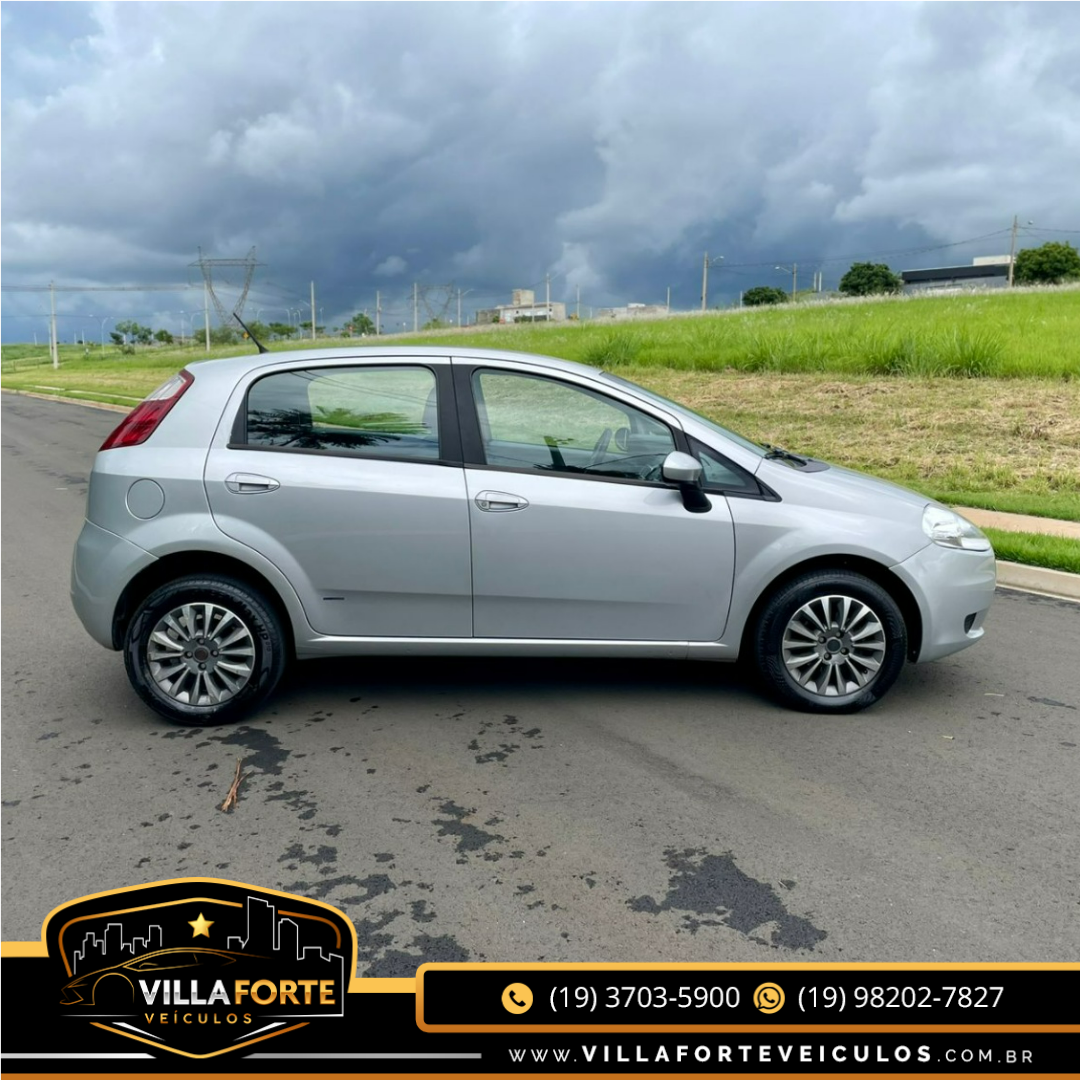 FIAT Punto 1.4 4P ATTRACTIVE FLEX