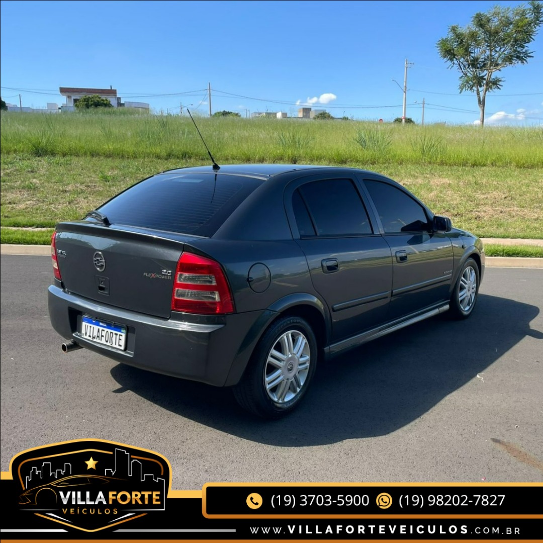 CHEVROLET Astra Sedan 2.0 4P FLEX ELEGANCE AUTOMÁTICO
