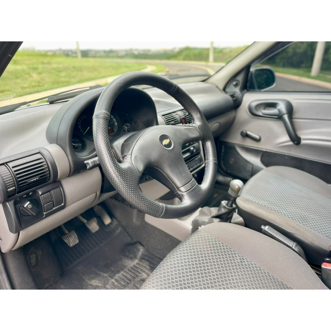 CHEVROLET Classic Sedan 1.0 4P VHCE FLEX LS