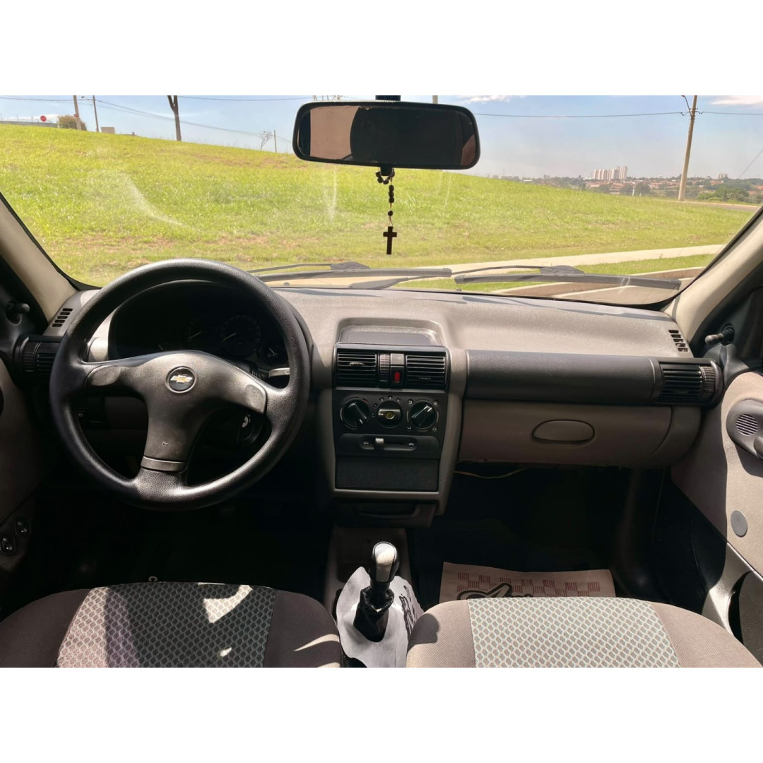 CHEVROLET Classic Sedan 1.0 4P FLEX LIFE