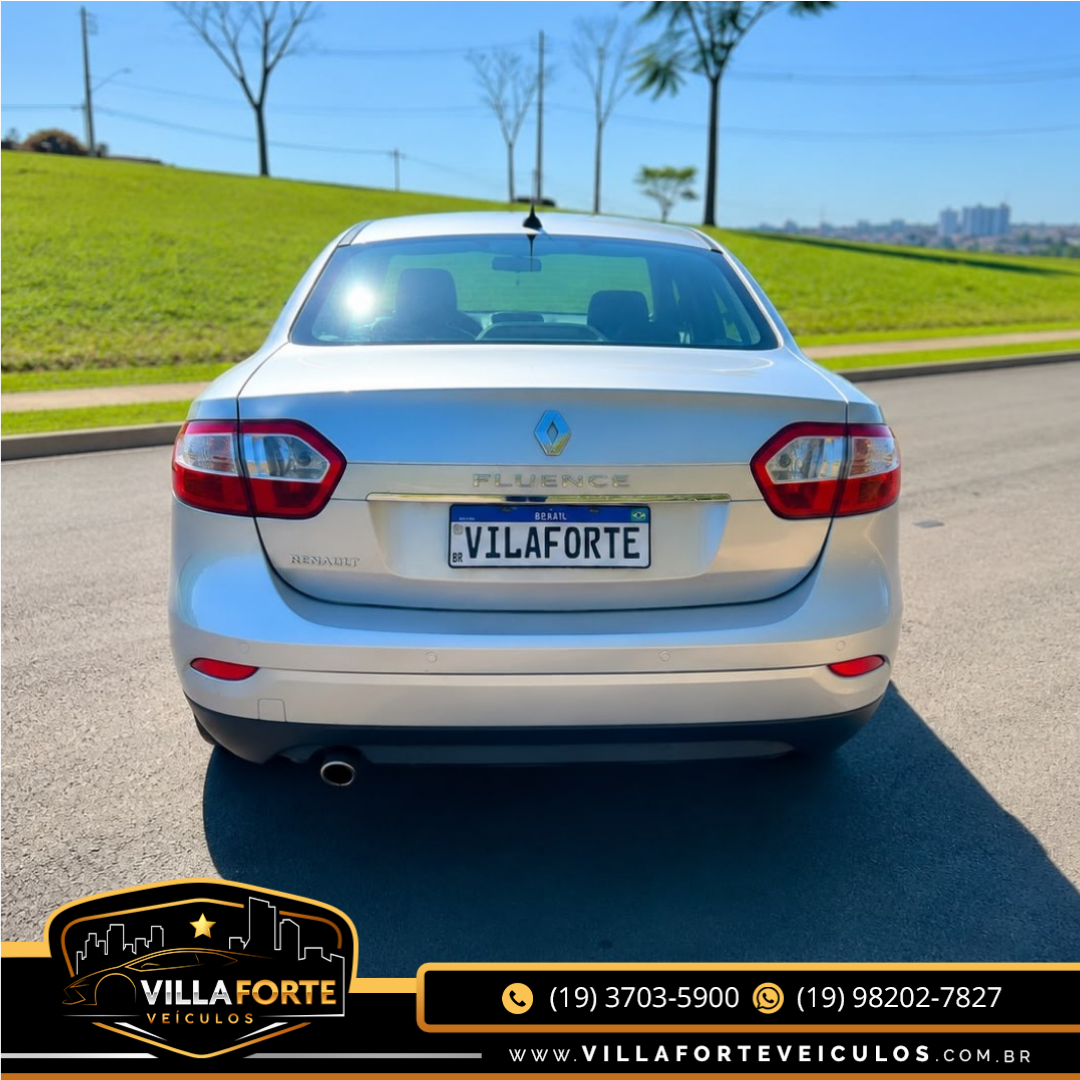 RENAULT Fluence 2.0 16V 4P FLEX DYNAMIQUE AUTOMÁTICO