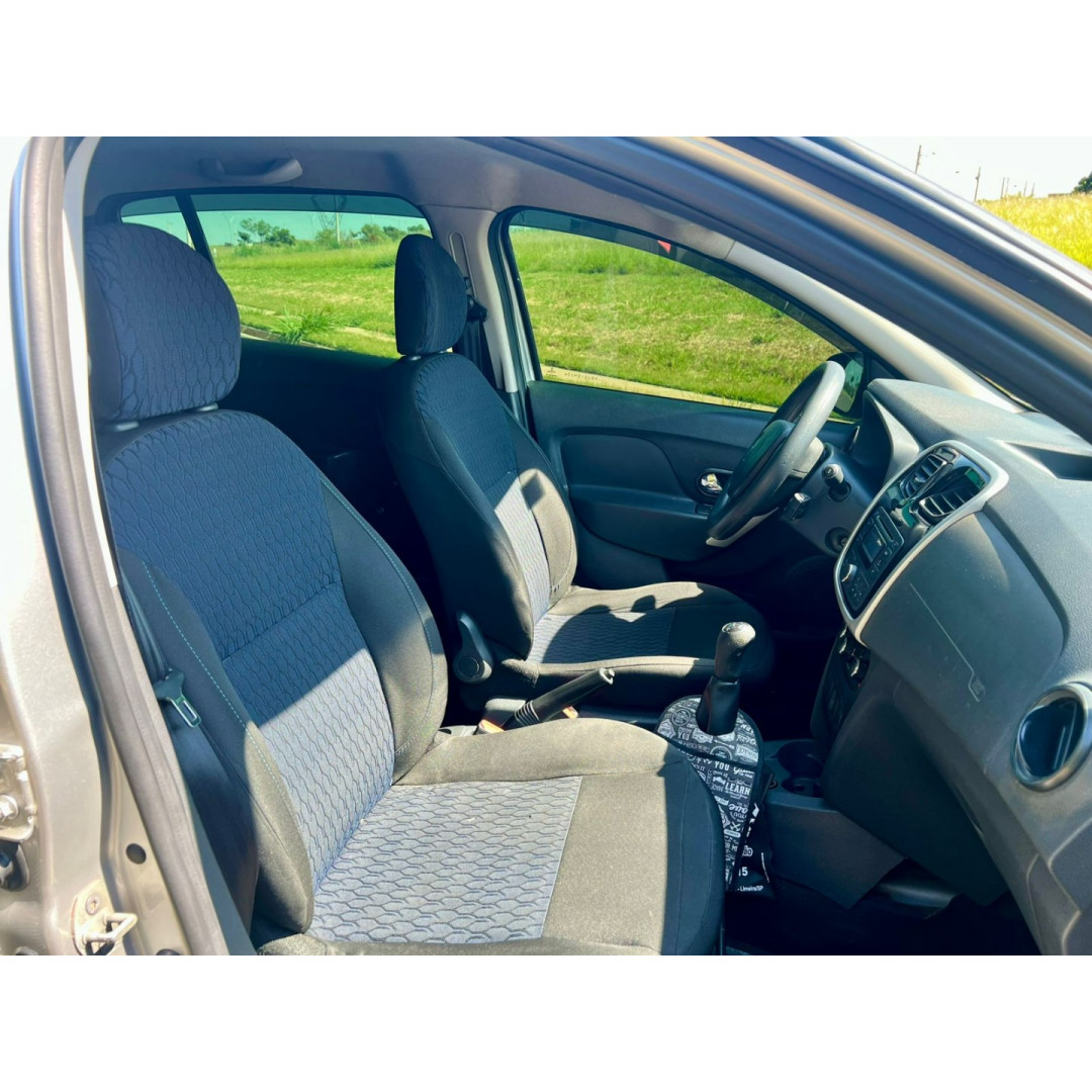 RENAULT Sandero 1.0 16V 4P FLEX EXPRESSION