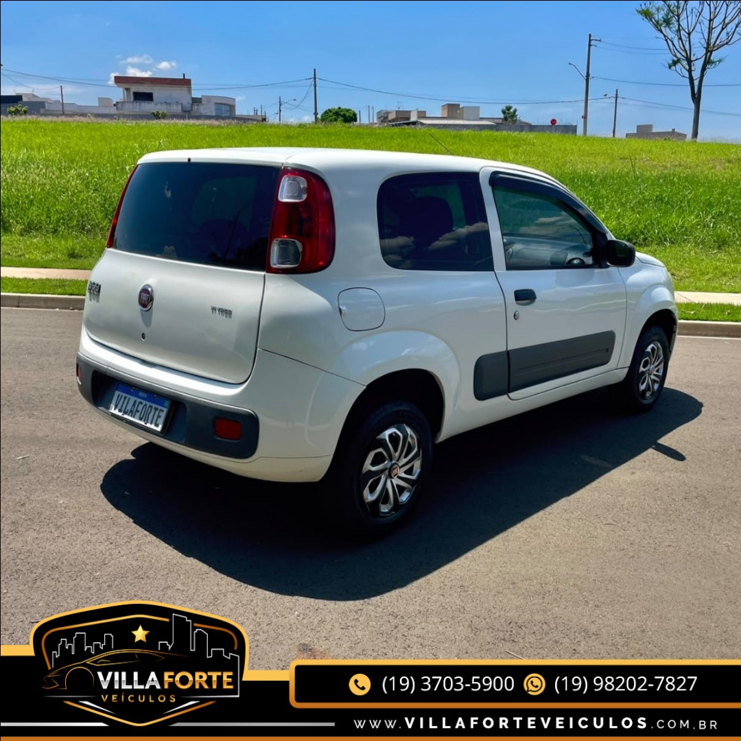 FIAT Uno 1.0 4P FLEX VIVACE