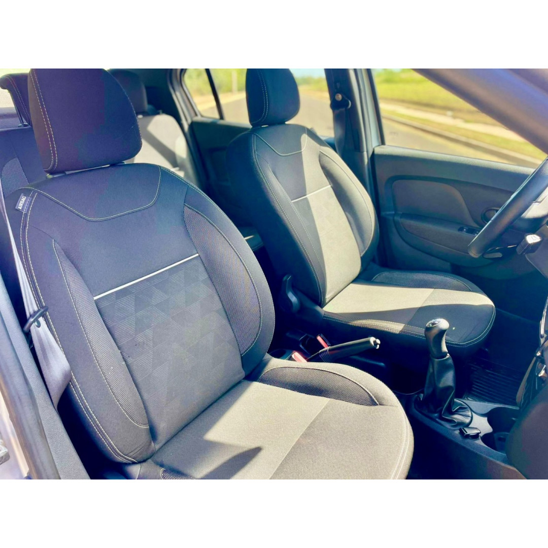 RENAULT Logan 1.0 12V 4P FLEX SCE ZEN