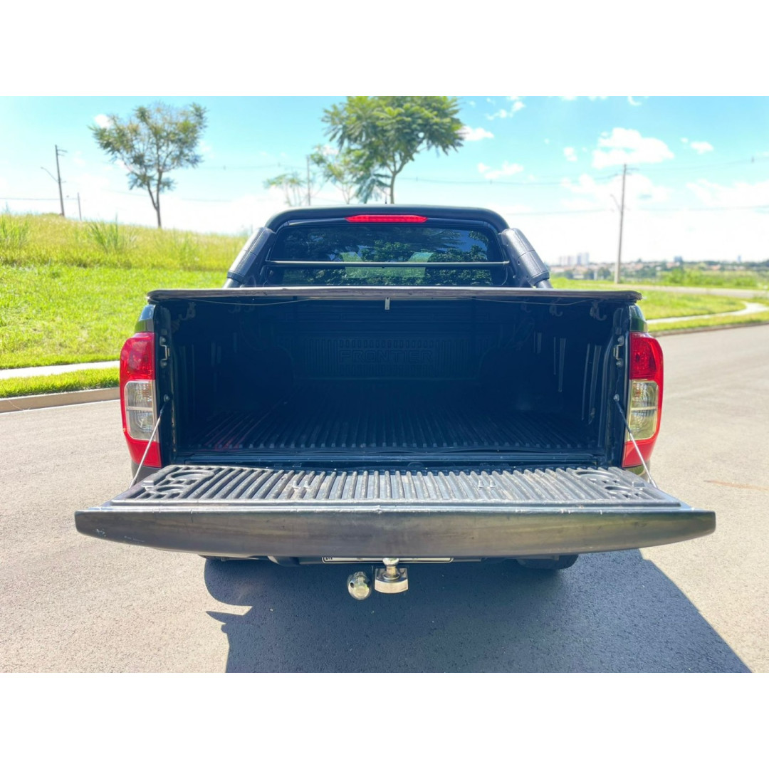 NISSAN Frontier 2.3 16V SE 4X4 CABINE DUPLA BI-TURBO DIESEL AUTOMÁTICO