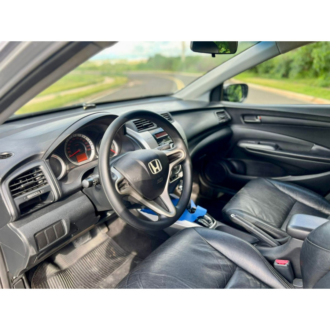 HONDA City Sedan 1.5 16V 4P LX FLEX AUTOMÁTICO