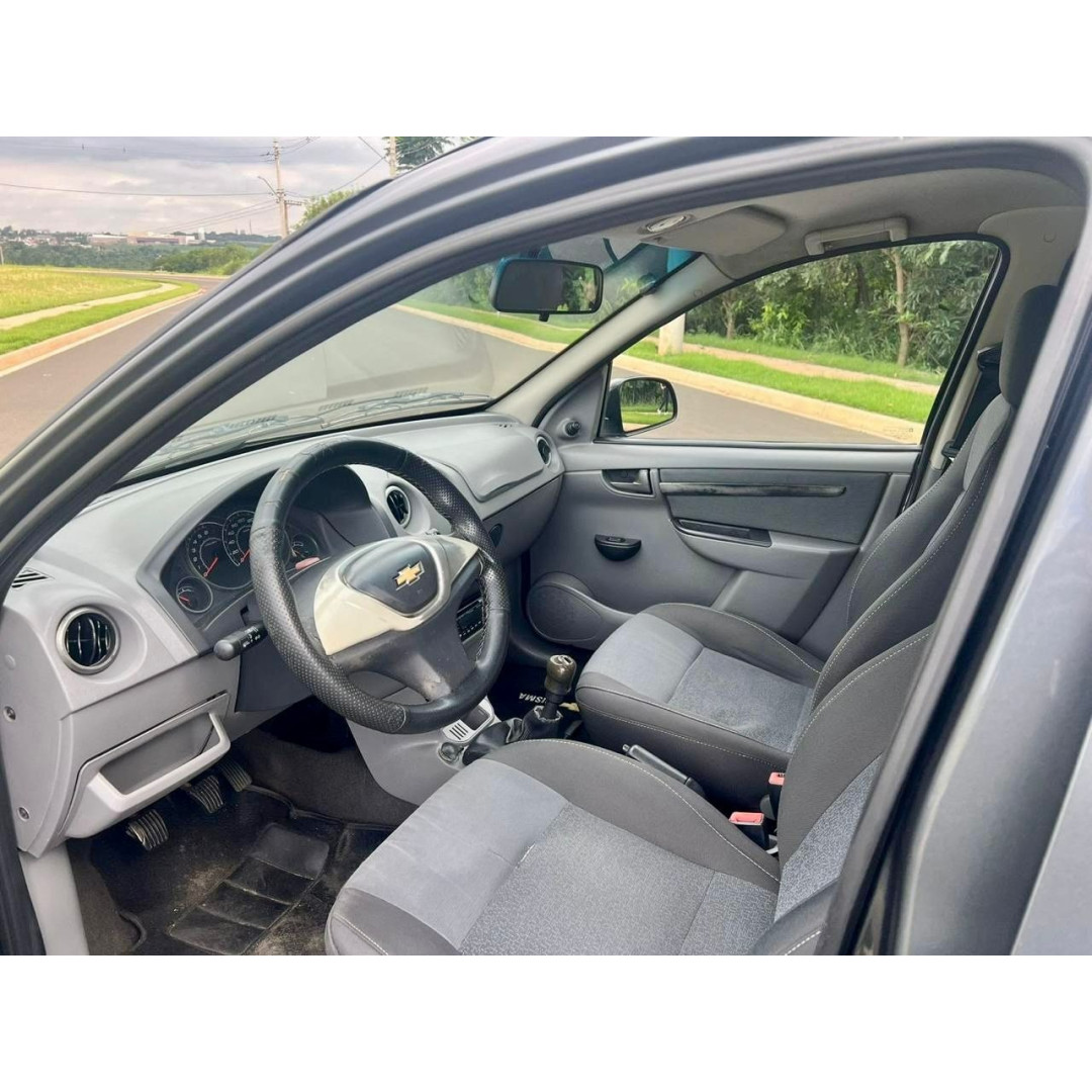 CHEVROLET Prisma 1.4 4P LT FLEX