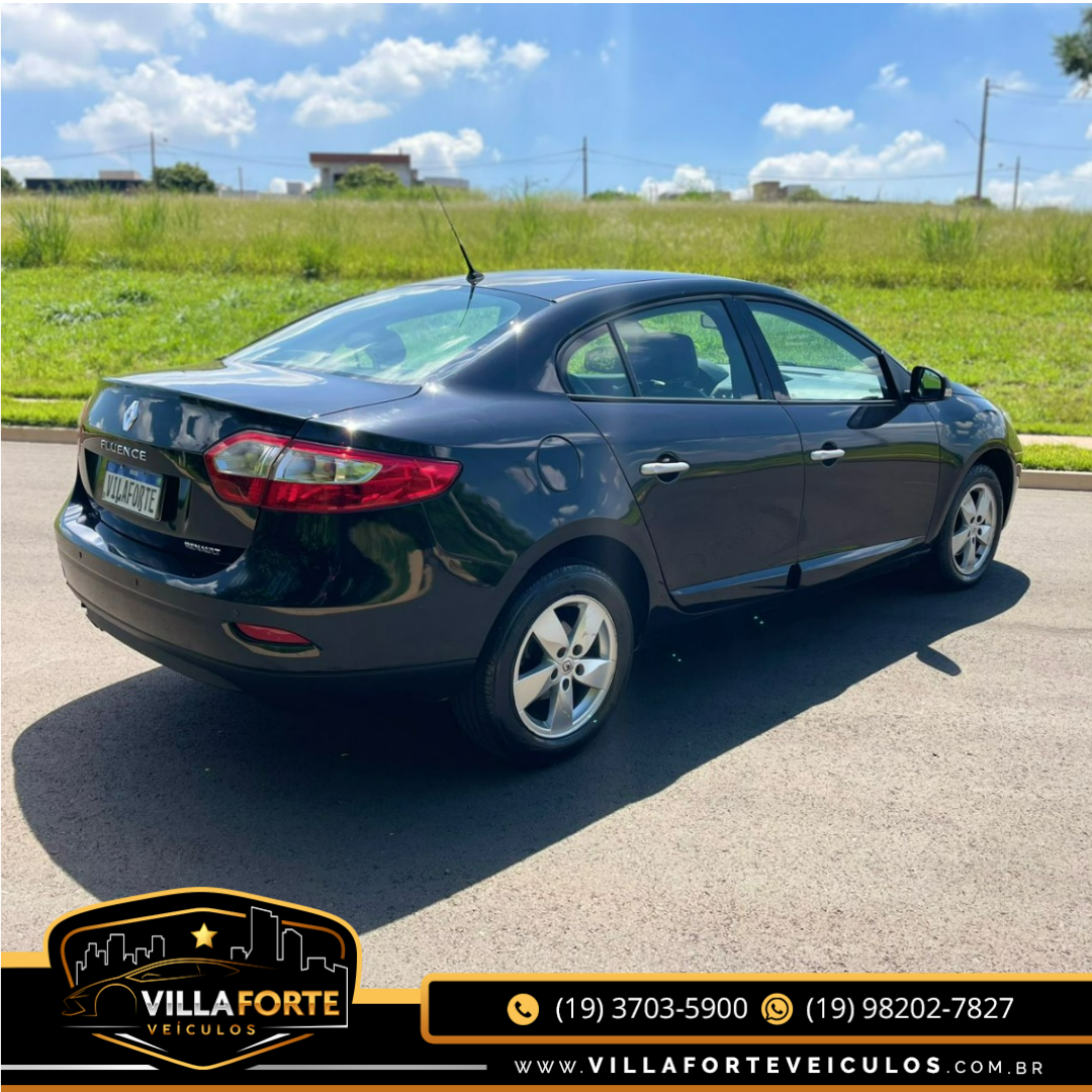 RENAULT Fluence 2.0 16V 4P FLEX DYNAMIQUE AUTOMÁTICO