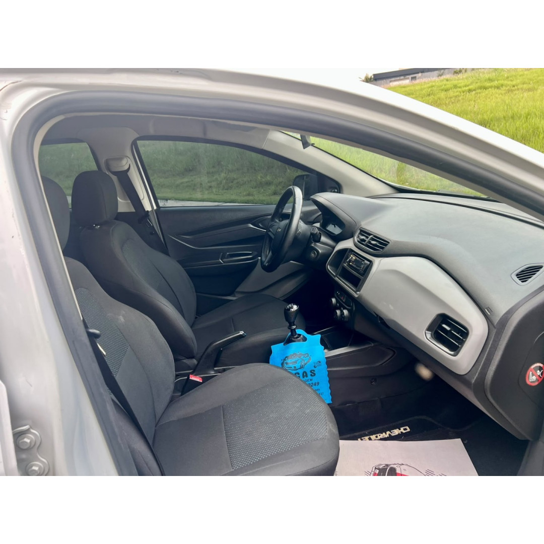 CHEVROLET Onix Hatch 1.0 4P FLEX JOY