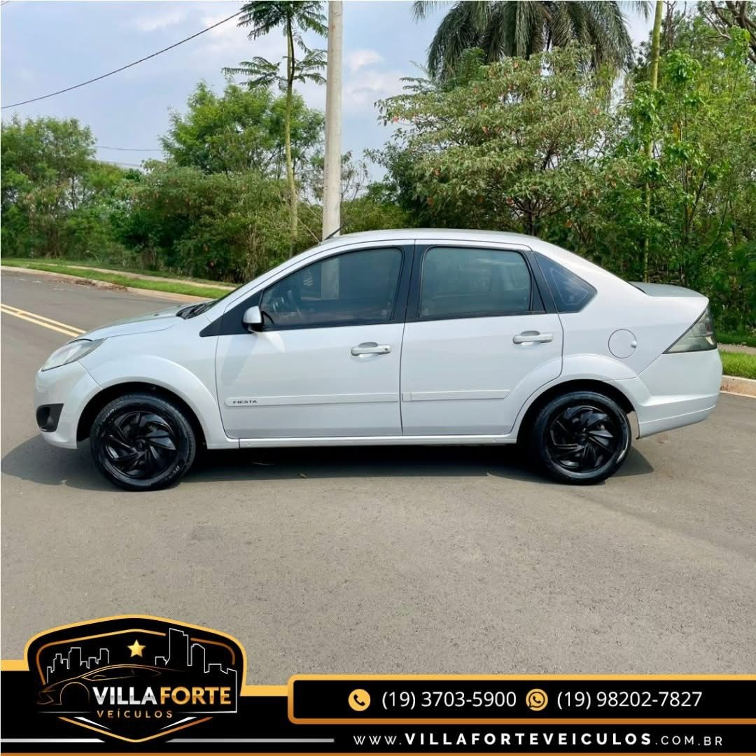 FORD Fiesta Sedan 1.6 4P ROCAM FLEX