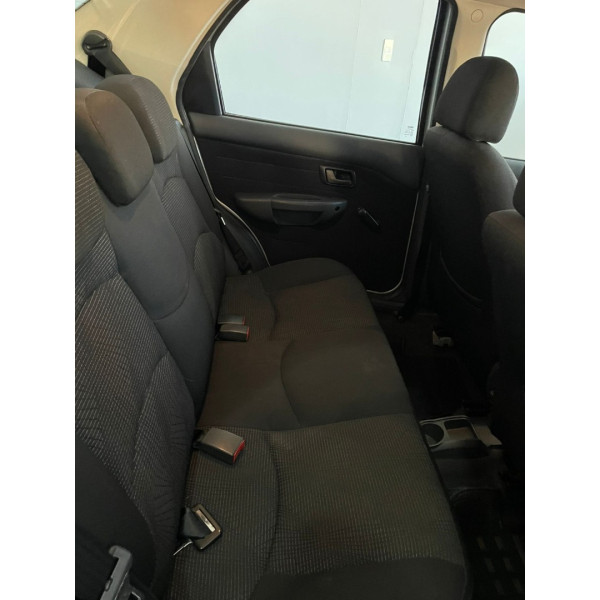 FIAT Siena 1.6 16V 4P ESSENCE FLEX