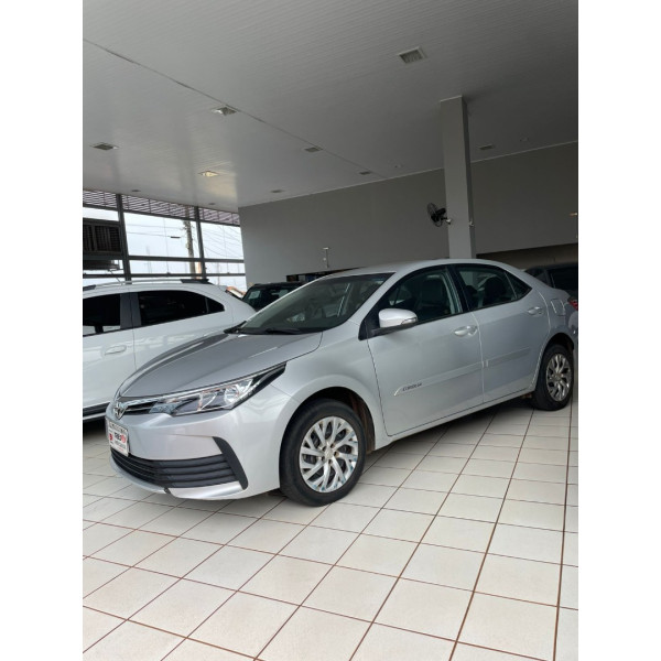 TOYOTA Corolla 1.8 16V 4P GLI FLEX AUTOMÁTICO