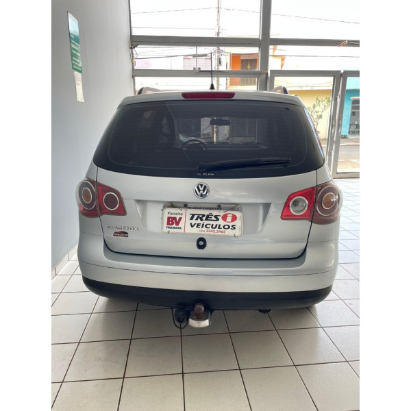 VOLKSWAGEN Space Fox 1.6 4P FLEX COMFORTLINE