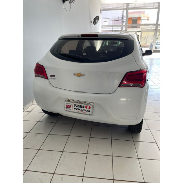 CHEVROLET Onix Hatch 1.0 4P FLEX JOY