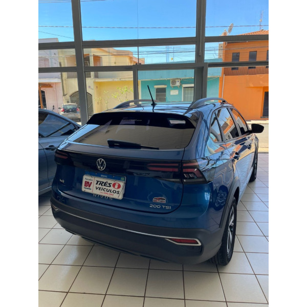 VOLKSWAGEN Nivus 1.0 4P FLEX 200 TSI COMFORTLINE AUTOMÁTICO