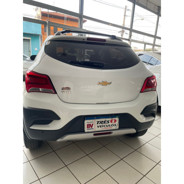 CHEVROLET Onix Hatch 1.4 4P FLEX ACTIVE