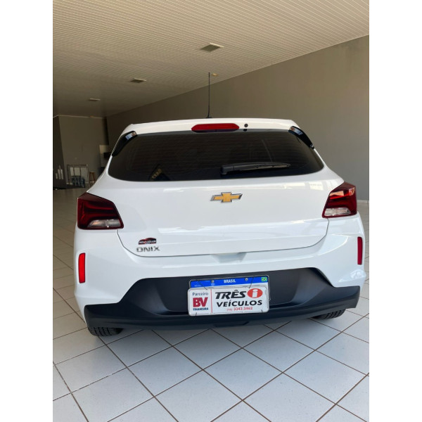 CHEVROLET Onix Hatch 1.0 4P FLEX