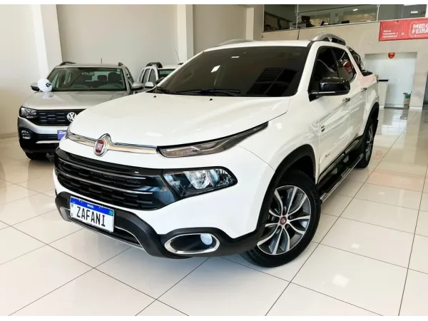 Toro 2.0 16V TURBO VOLCANO 4WD AT9