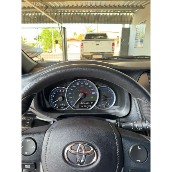 TOYOTA Yaris Hatch 1.5 16V 4P FLEX XL MULTIDRIVE AUTOMÁTICO CVT