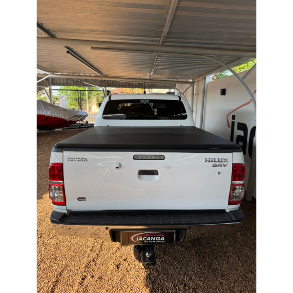 TOYOTA Hilux Caminhonete 3.0 16V 4P 4X4 SRV TURBO DIESEL CABINE DUPLA AUTOMÁTICO