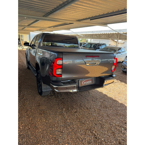 TOYOTA Hilux Caminhonete 2.8 16V 4P SRX DIESEL CABINE DUPLA