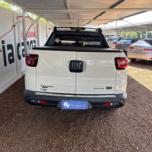 FIAT Toro 1.3 16V 4P FLEX 270 TURBO FREEDOM AUTOMÁTICO