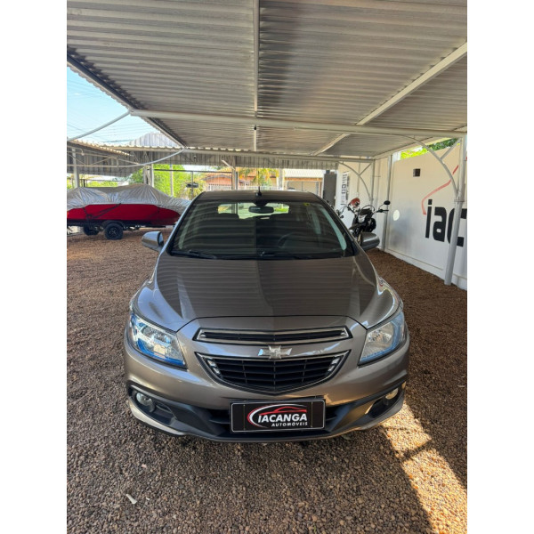 Onix Hatch 1.4 4P FLEX LT AUTOMÁTICO