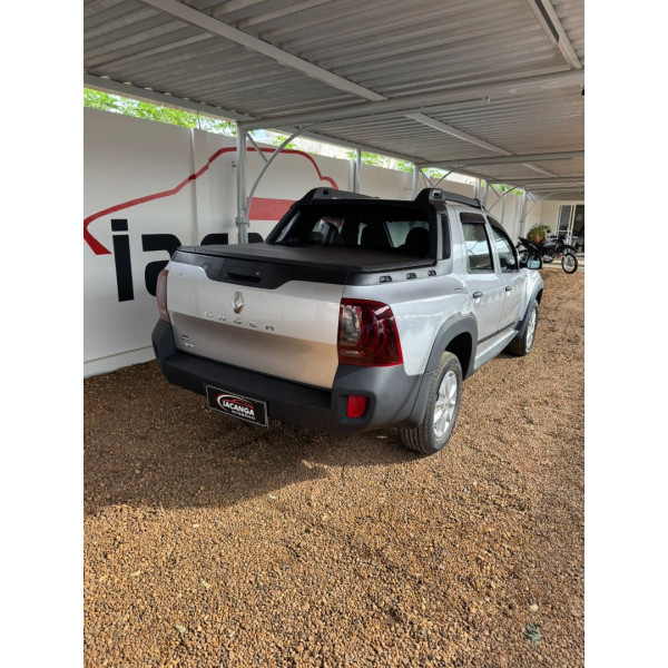 RENAULT Oroch 1.6 16V 4P FLEX EXPRESSION