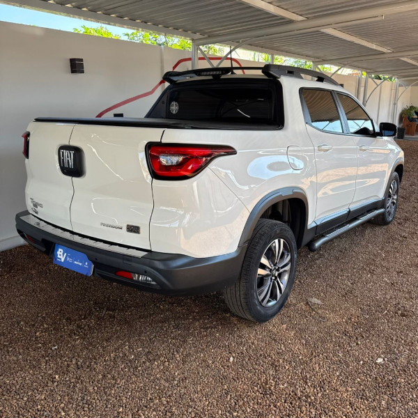 FIAT Toro 1.3 16V 4P FLEX 270 TURBO FREEDOM AUTOMÁTICO