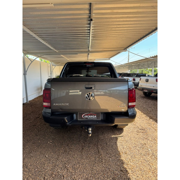 VOLKSWAGEN Amarok 3.0 V6 CABINE DUPLA HIGHLINE EXTREME 4X4 TURBO INTERCOOLER AUTOMÁTICO