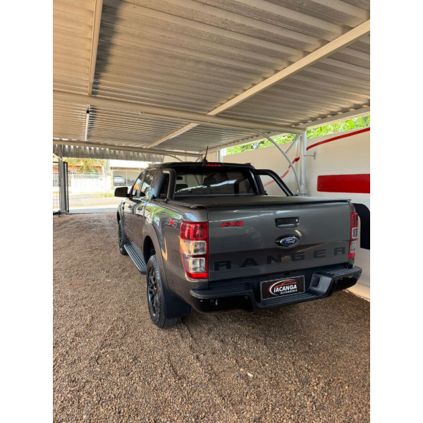FORD Ranger 3.2 20V FX4 4X4 CABINE DUPLA TURBO DIESEL AUTOMÁTICO