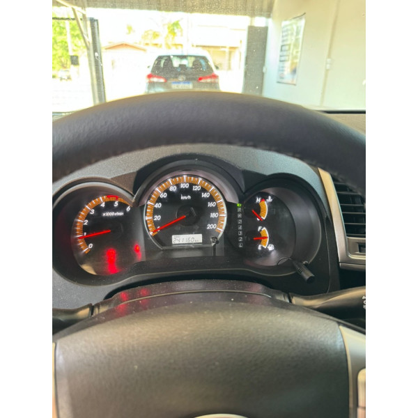 TOYOTA Hilux Caminhonete 3.0 16V 4P 4X4 SRV TURBO DIESEL CABINE DUPLA AUTOMÁTICO